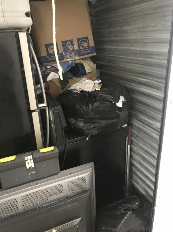 Storage Unit Auction in Phoenix, AZ at Arizona Storage Inns16th st